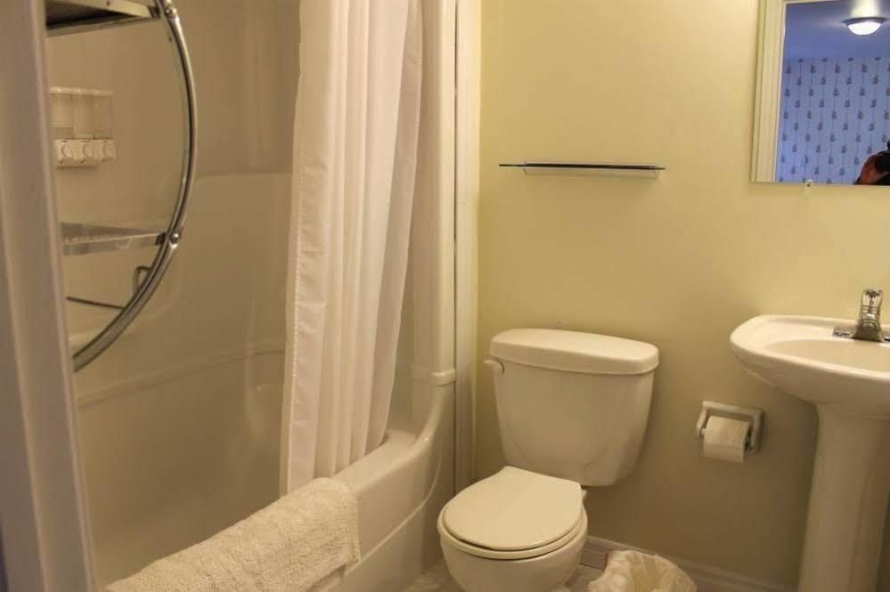 Mackenzie House B&B By Elevate Rooms Port Hawkesbury Exteriér fotografie