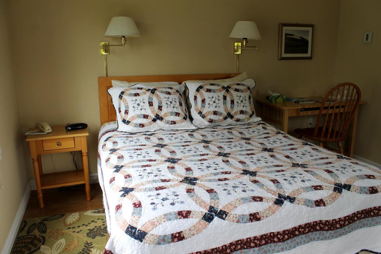 Mackenzie House B&B By Elevate Rooms Port Hawkesbury Exteriér fotografie